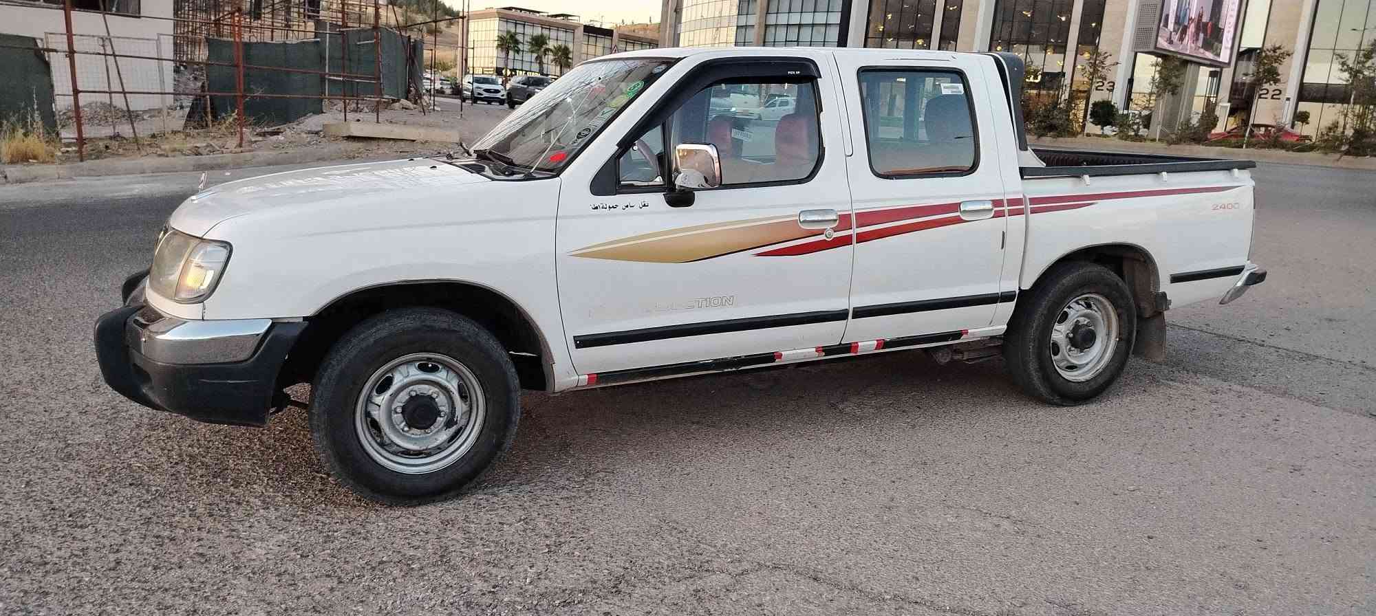 نیسان بۆفرۆشتن مۆدێل 2002ناوسور تبریدوپاوەر دەبڵ گێچ جام کارەبا ئاوێنە کارەبا قفڵ مەرکەزی  مەکینە بەخاخ تەبرید لەسەرسویچ سەنەوی ژینگەی دراوەو بەسەرچوە سەیارەکە پێشوشانوسەقفی هیچی پێوەنیە لابۆدیەکی بۆیاخە لەکەڵ نیودرگا سەیارەکە ماڵی دۆستە واحسابکە دوهەزارو هەشتە *********** شربازهير, السليمانية
