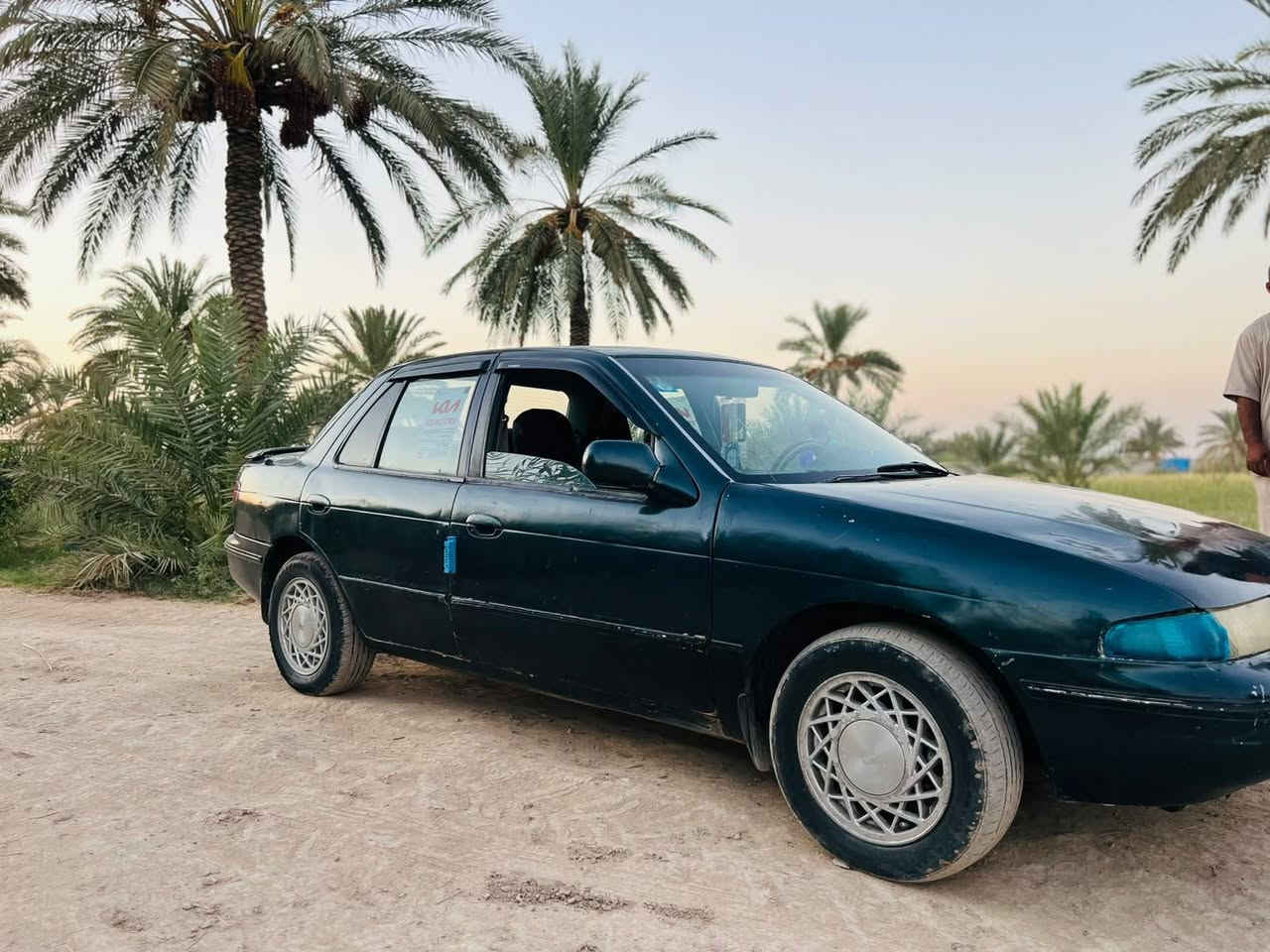 سيفيا 93 رقم بابل سنويه جديده
كير عادي محرك مفتوح............... السعر 25 بيهه مجال 
جاهزه
صبغ عام مكان واسط الصويره شارع المطار***********
