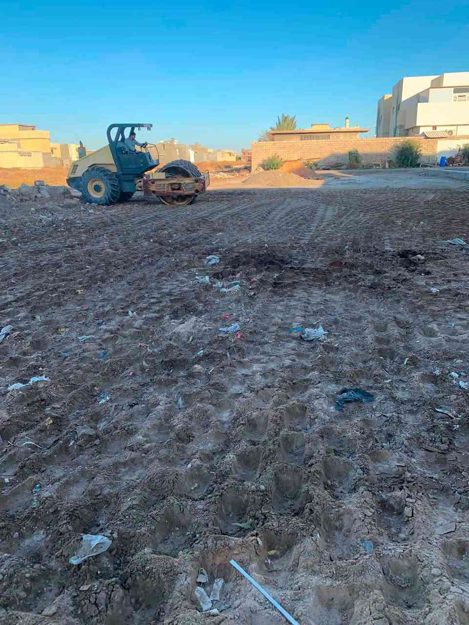 قطعة ارض 140 متر
وجه 7
نزال 20 
ارض بجر مو دفن
قطع ابو غانم
الموقع خلف عمارة ابو غانم 
من تدخل بشارع ابو غانم اول فرع عاليسار  القطعه الثالثه

السعر 41 مليون وبيها مجال
للتواصل على الواتساب
***********

