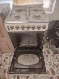 طباخات • ٤ عيون • شغالات