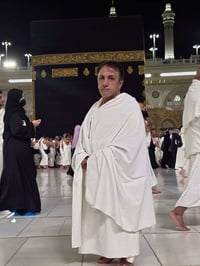 سفر بري • المدينة ٤ أيام • مكة ٦ أيام