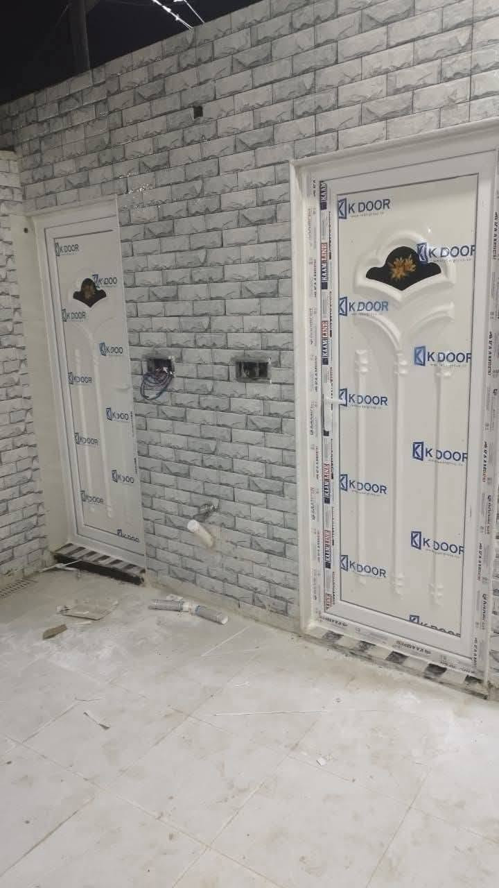 ***********
يوجد لدينا باب pvc باب صحيات
شد ونقل وتفصال
باب حشو أبيض 125 الف
باب حشو جام كامل 140 الف
باقي الألوان 200

نص مكتوب في الصور:
- 125 ألف