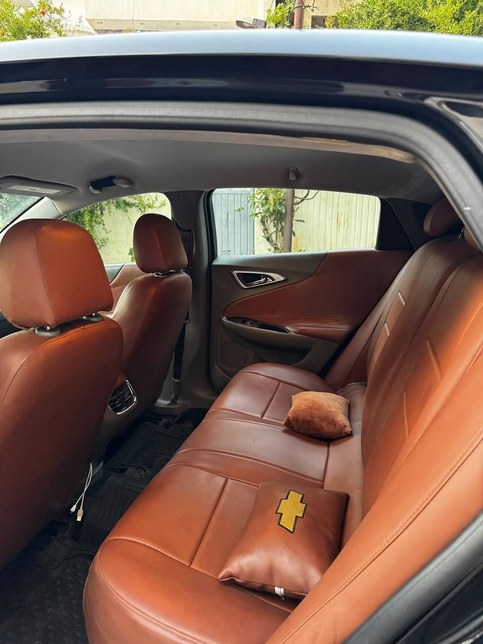 Chevrolet Malibu LT 2018

شوفرليت ماليبو ٢٠١٨
مواسەفات LT
سيارة بي جاملغ صبغ فقد و شبرين جاملغ خلفي بدون دواخل 
تحديث بجم السيارة ٢٠٢٤
بصمة،  شاشة ، كاميرا ، تشغيل عن بعد لايتات ليد و زینون بلادي 
كشنات كهربائي و هيتر داخل قهوائي تبريد مركزي و بعد مواصفات.....
تحويل و غرامة بشرط 
 سعر ٩٣ مجال...
***********

Chevrolet Malibu LT 2018
 شۆفرلێت ماليبو ٢٠١٨
مواسەفات ئەمریکی 
تەنها چەمەلەخی لای سەکن بۆیاخە بێ ناو گرتن لە گەڵ بستێک چەمەلەخی دوای سەکن 
سەیارەکە پیشی کامل کراوە بە ٢٠٢٤ 
بەسمە، شەغال، کامێرا، کوشن جلد و کوشن کارەبایی ، ناو قەیسی ، تبريد مەرکەزی لایت ئۆتۆو و زینۆنە لایت لیدە، زۆر مواسەفاتی تر..
سعر ٩٣ و معامله....
*********** السليمانية, العراق
