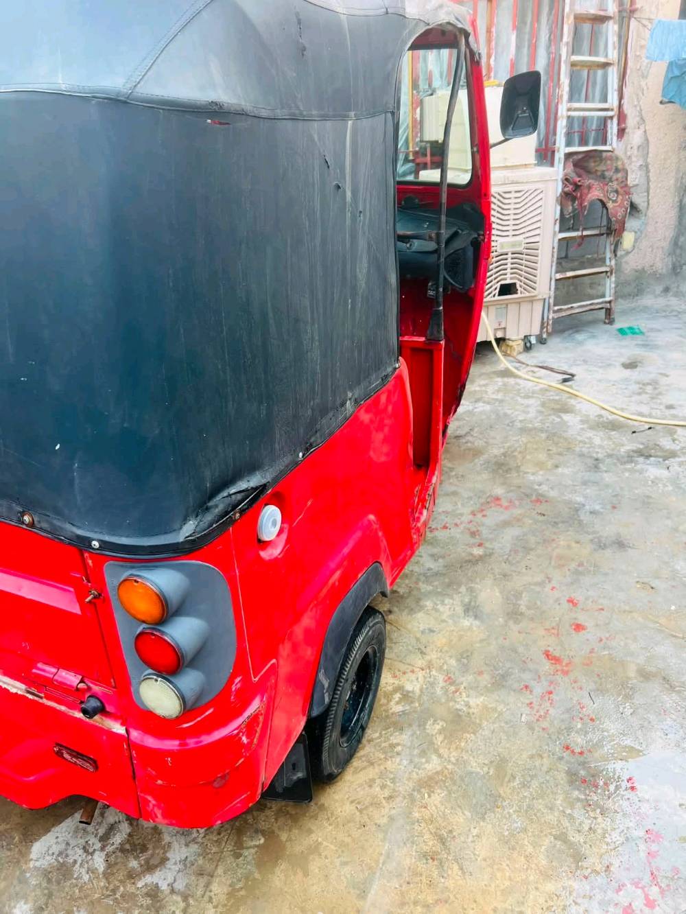 سلام عليكم تكتك بياجو للبيع اوراق أصولي المحرك خير من الله كبل للشارع مكاني بغداد سبع البور السعر مليون ونص  رقم الاستفسار *********** رقم ثاني ***********