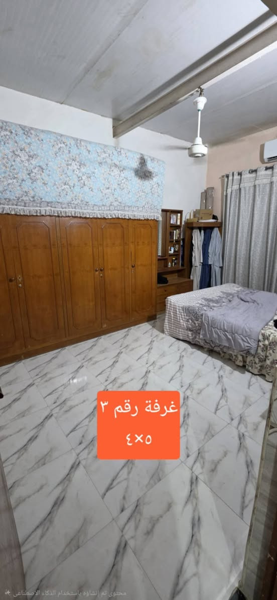 دور للبيع عدد 2 طبك مساحة كل واحد 300م 
نواب ضباط قرب مدرسة الودق 
اول بيت 2غرف نوم صاله استقبال مطبخ صحيات 
سقف سندويش كامل وجاهز 
البيت الثاني غرفه نوم صاله استقبال مطبخ صحيات 
ايضا كامل وسقف سندويش ..خدمات متوفره 
***********
نستقبل كافة عروضكم الزراعيه في حي الجوادين 
لا نتعامل بال اراضي فقط الدور
