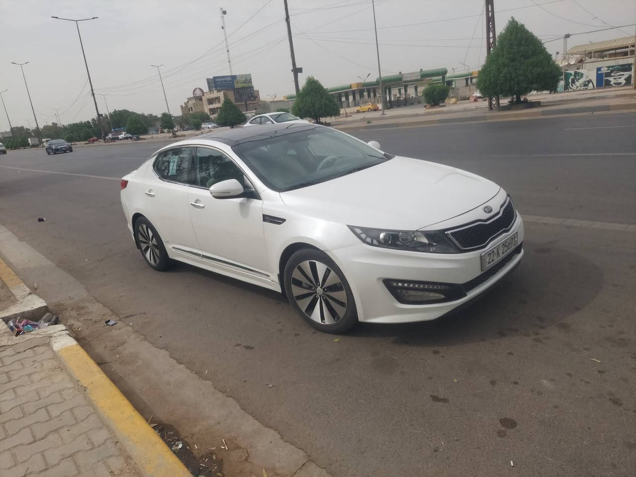 كيا اوبتما 2012 خليجي فول مواصفات
رقم اربيل  
سنوية الى27 
محرك 2400 دوش
ماشيه 245 الف
كشنات جلد
مري شفط
سقف بانوراما
قطعتين تبريد ثلج
بصمه تشغيل + بصمه ابواب 
***********السعر 122سونار مرفق 
مكاني نجف..
