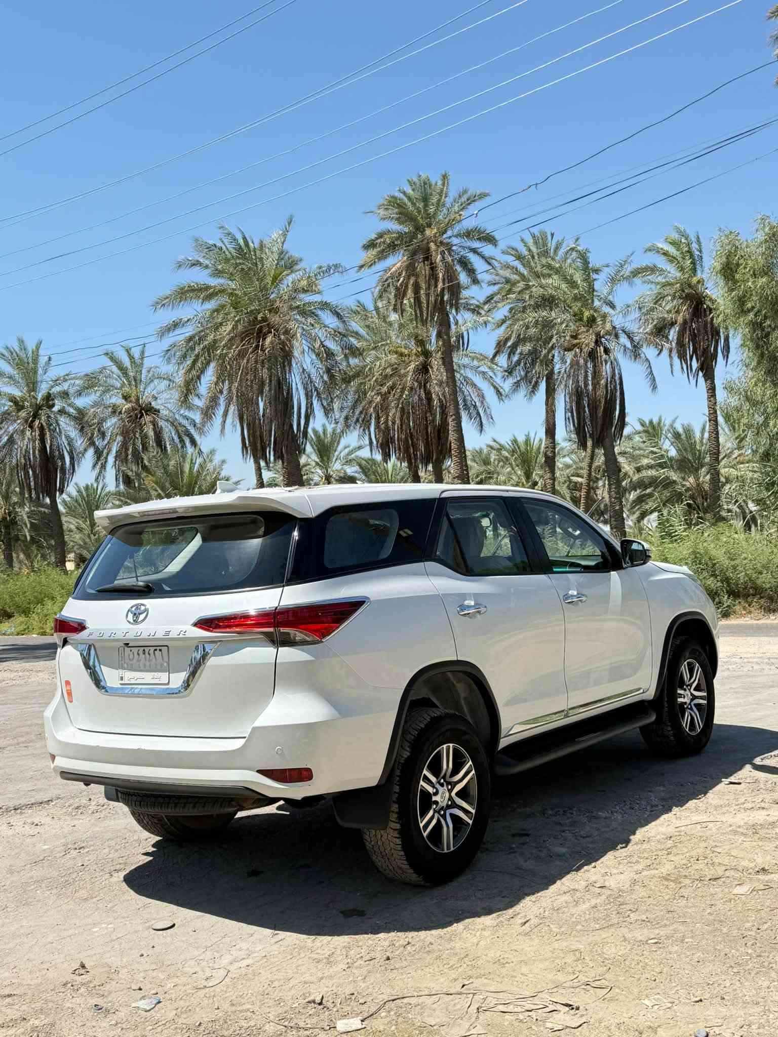 السلام عليكم 🌹
للبيع تويوتا فورجنل 2024 ياباني 🇯🇵

🚙 7 راكب

🔹 محرك 2700 CC

🔹 ماشية فقط 15 ألف كم

🔹 مكفولة كفالة عامة

🔹 مستلمة زيرو ولحد الآن على وضعية الشركة

🔹 كوشنات مخمل

🔹 شاشة

🔹 مراية قابلة للطي

🔹 تبريد ثلج ❄️

🔹 السيارة نظيفة ومرتبة وما تحتاج أي شي

💰 السعر = 305 $، قابل للتفاوض

📞 ***********
