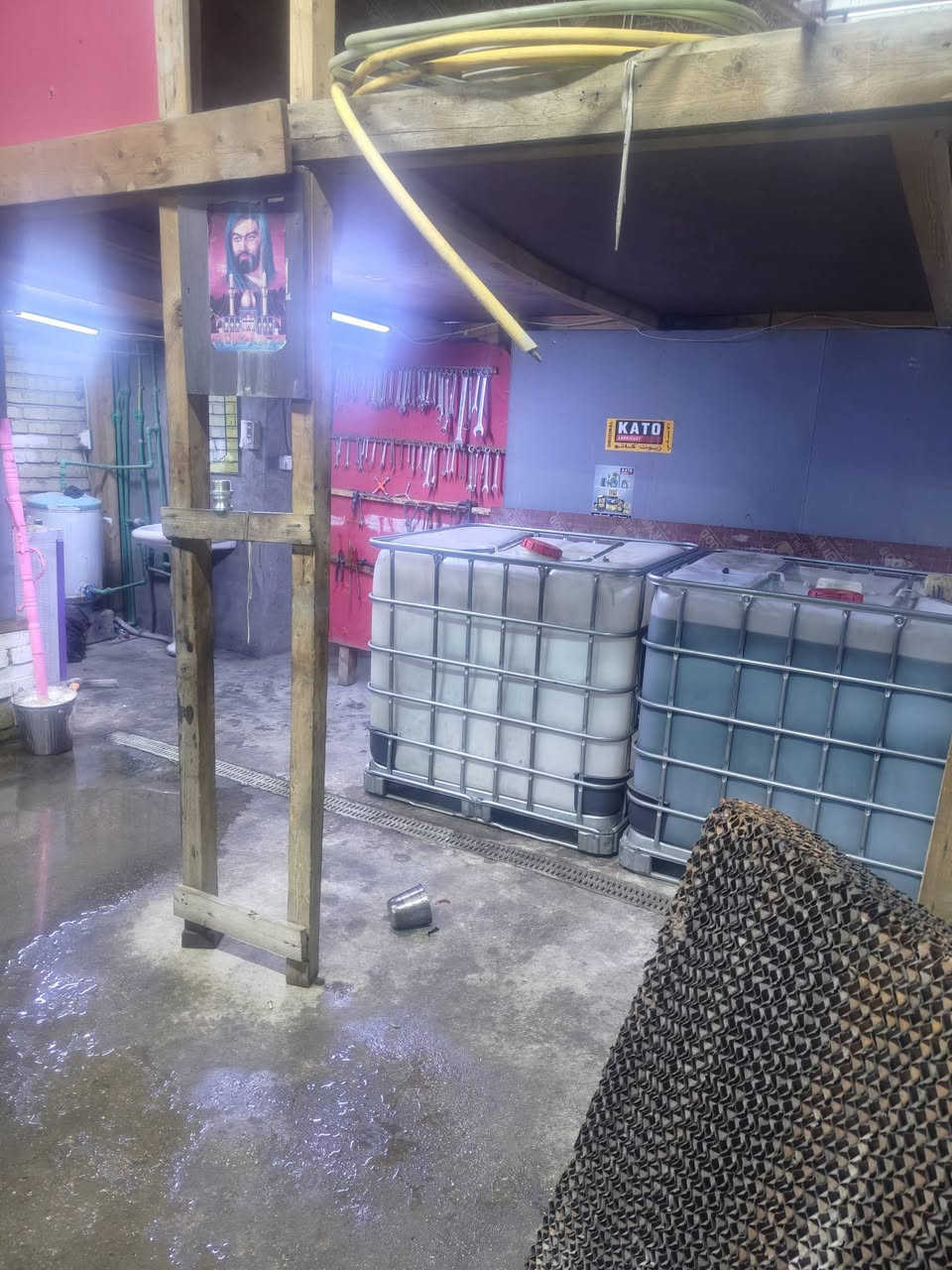 موقع البيع بغداد البلديات الستفسار عله هاذه الرقم ***********
