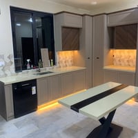 شوف الجمال اي واحد يريد غرفه نوم يراسلني07746977148 فقط واتساب
