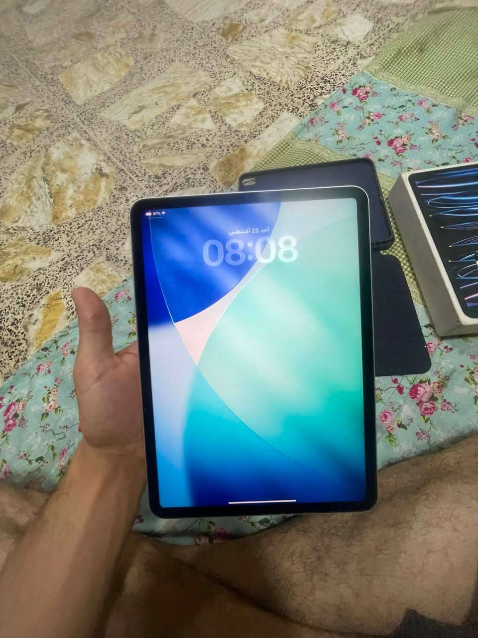 ايباد 11 معالج m2 بطاريه 89 نضيف جداً ملحقات كامله مكاني بغداد البياع شرطه سعره ٧٠٠ ***********
