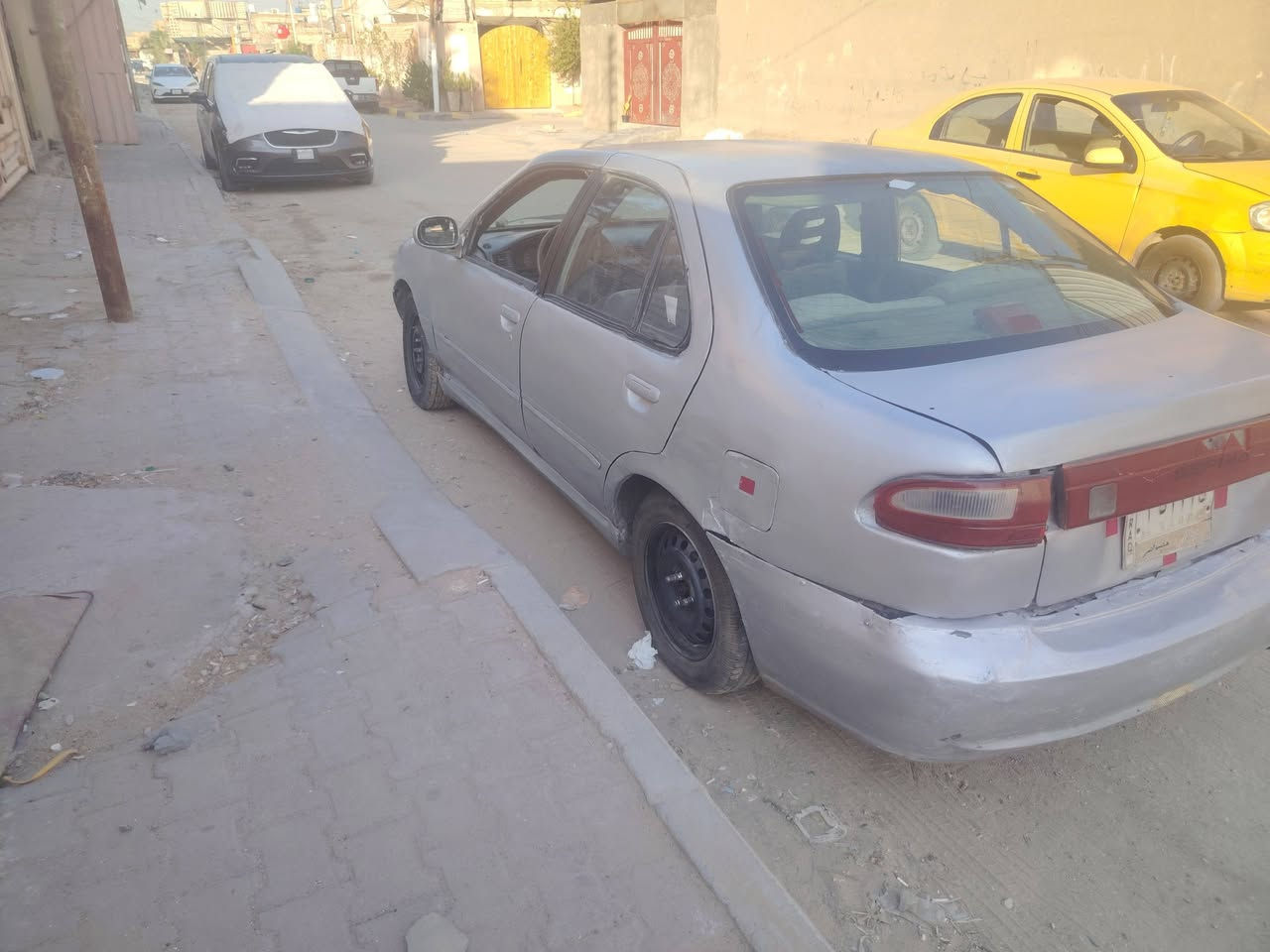نيسان سني مديل 1995
كير محرك جيد  كير اوتمتيك
سنويه مانافذه تحويل راعيه بغداد. سعر ١٥
عنواني كربلاء ***********
