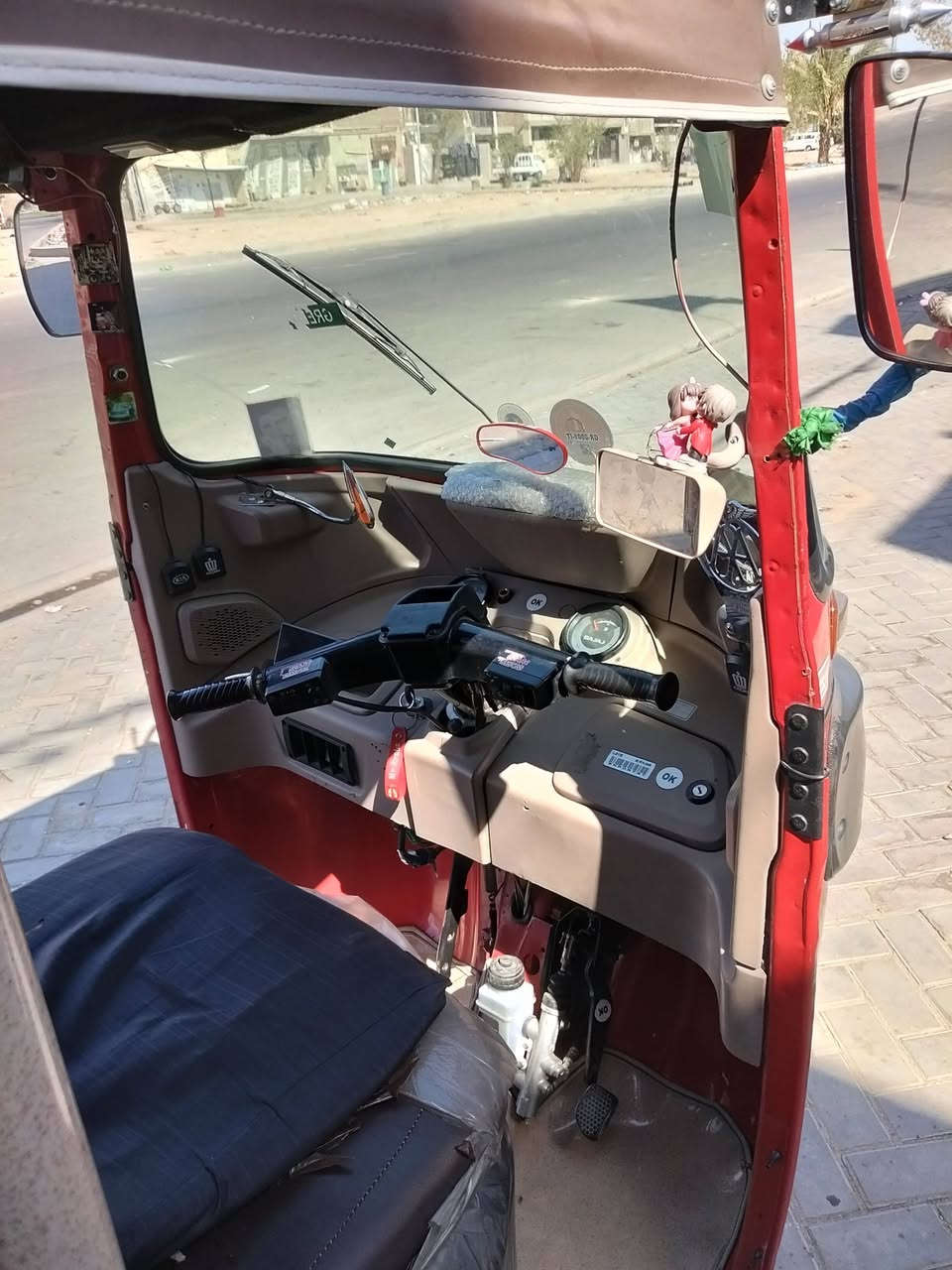 سلام عليكم تكتك البيع موديل 2022مضلع بسمي تحويل 
ثاني يوم جاهزه من كلشي كبل الشارع ارقام انكليزي 
بغداد مدينه الصدر بسعر مناسب مصبوغه عام 
*********** ما متواجد عل فيس
