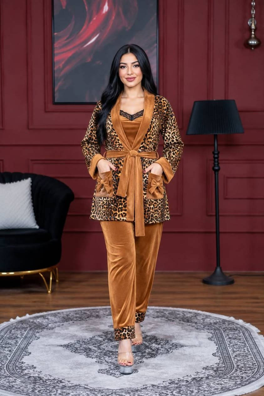 تراك قديفة • نمري مطعم • مقاس L-XXL