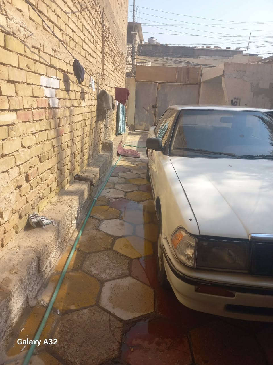 سلام عليكم  هارتوب اليع مديل 91كير ومكينه جدد سياره جاهوه ترايك وين ماجان مكاني كربله سعر28 بيه مجال حك جيه رقم صاحب سياره ***********

نص مكتوب في الصور:
- Galaxy A32