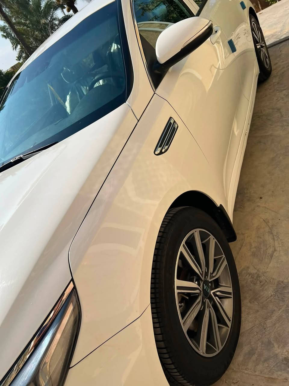 السلام عليكم اوبتيما خليجي موديل ٢٠٢٠
محرك ٢٤٠٠ دوش دبل كروز 
تخم تاير اصلي السياره محرك كفاله من  الفتح والتبخير  حداديه تبريد كير كفاله  رقم بغداد  بسمي لغايه ٢٠٣١ السياره ماشيه 109 
مكفوله من الصبغ والتبديل عدا بارد بالجاملغ الخلفي الأيمن ماشر باللون الأسود  وتكحيل في باب السائق واضح السعر 182 وبيها مجال 

للاتصال ‭***********‬ مكان السياره في بغداد
مكلف بالنشر
