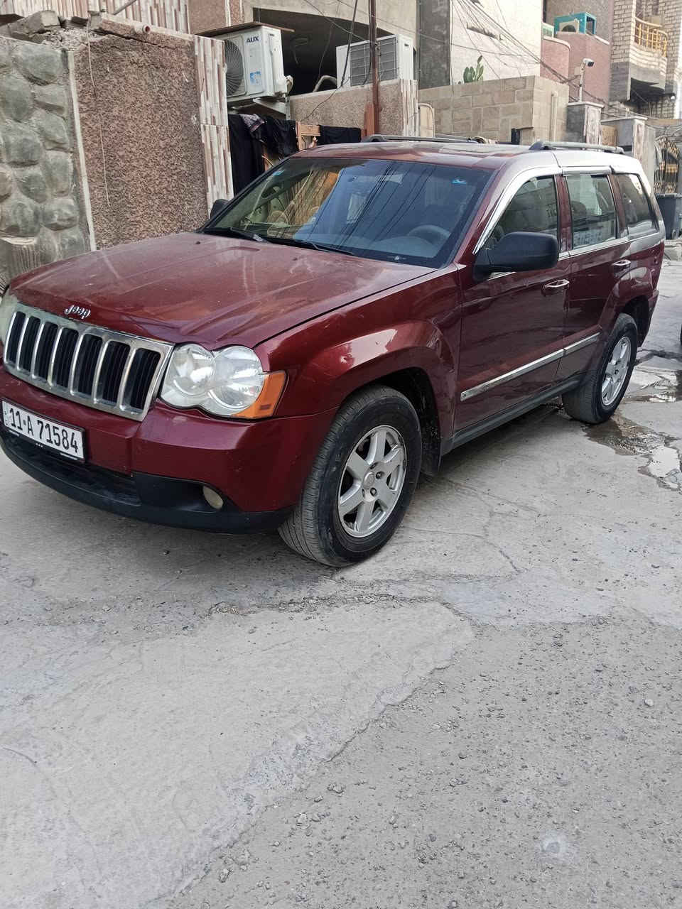 السلام عليكم جيب كراند شيروكي لاريدو ٢٠٠٨  ٦سلندر ٣٧٠٠ بيها ٣قطع صبغ بنيد وجاملغ وباب جهة اليمين بدون دواخل بدون ايرباك  محرك حاوية قبل شهرين مشدود محرك كير تبريد كهربائيات مكفولات فتحة سلايت كشنات جلد كهرباء رقم بغداد الجديد باسمي هزة جديدة سنوية ٢٠٣٠ السعر 80 ورقة بيها مجال للشراي مكانها بغداد حي أور  ***********
