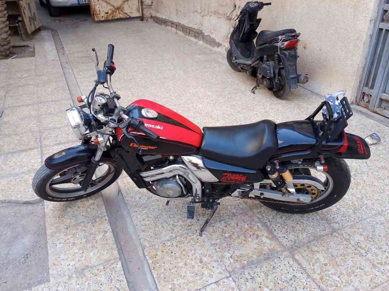 كاواساكي • ٢٥٠ • طويسه