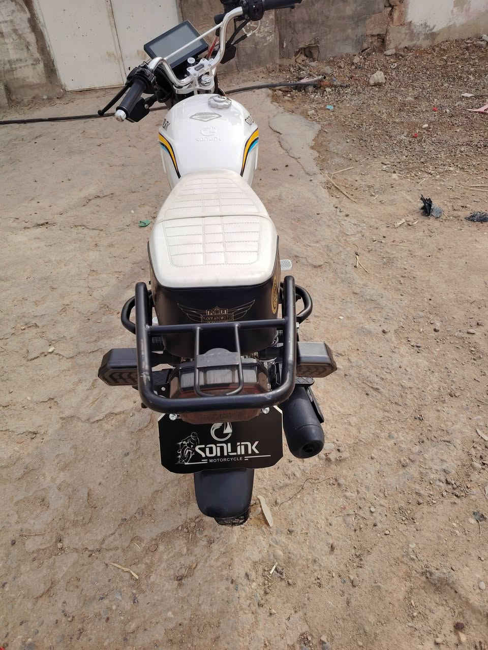 سيبي اف • ٢٠٠ • ٢٠٢٥