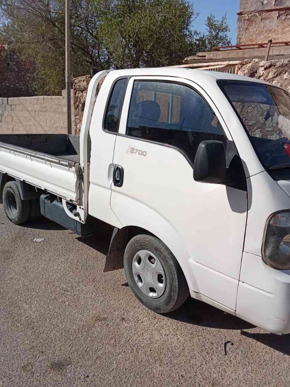 السلام عليكم كيا 2700 موديل 2015
السياره خير من الله كفاله عامه  رقم ديالى 
كير محرك اكسل شاصي تخم تاير صدر كفاله عامه
السعر 115 بيها مجال *********** 
عنوان ديالى ناحيه جباره
