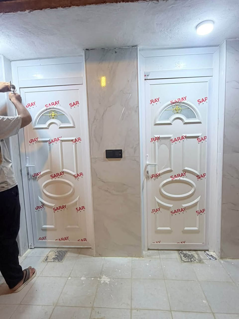 على بركة الله توكلنا،
من أحدث أعمالنا وتنفيذ معملنا.. تم بحمد الله تجهيز وتنصيب أبواب للأخ العزيز ضاهر السويد، وكان اختيار التصميم والألوان حسب ذوق ورغبة الزبون الكريمة.
نتشرف بخدمتكم دائماً وتقديم أفضل جودة وأرقى التصاميم التي تليق بثقتكم.
معمل الرسول للألمنيوم
بإدارة أبو باقر وأولاده
📍 واسط - النعمانية
للاستفسار والحجز:
📞 اتصال:  *********** ابو باقر 
📞اتصال:***********.فاضل محمد 
💬 واتساب: ***********
