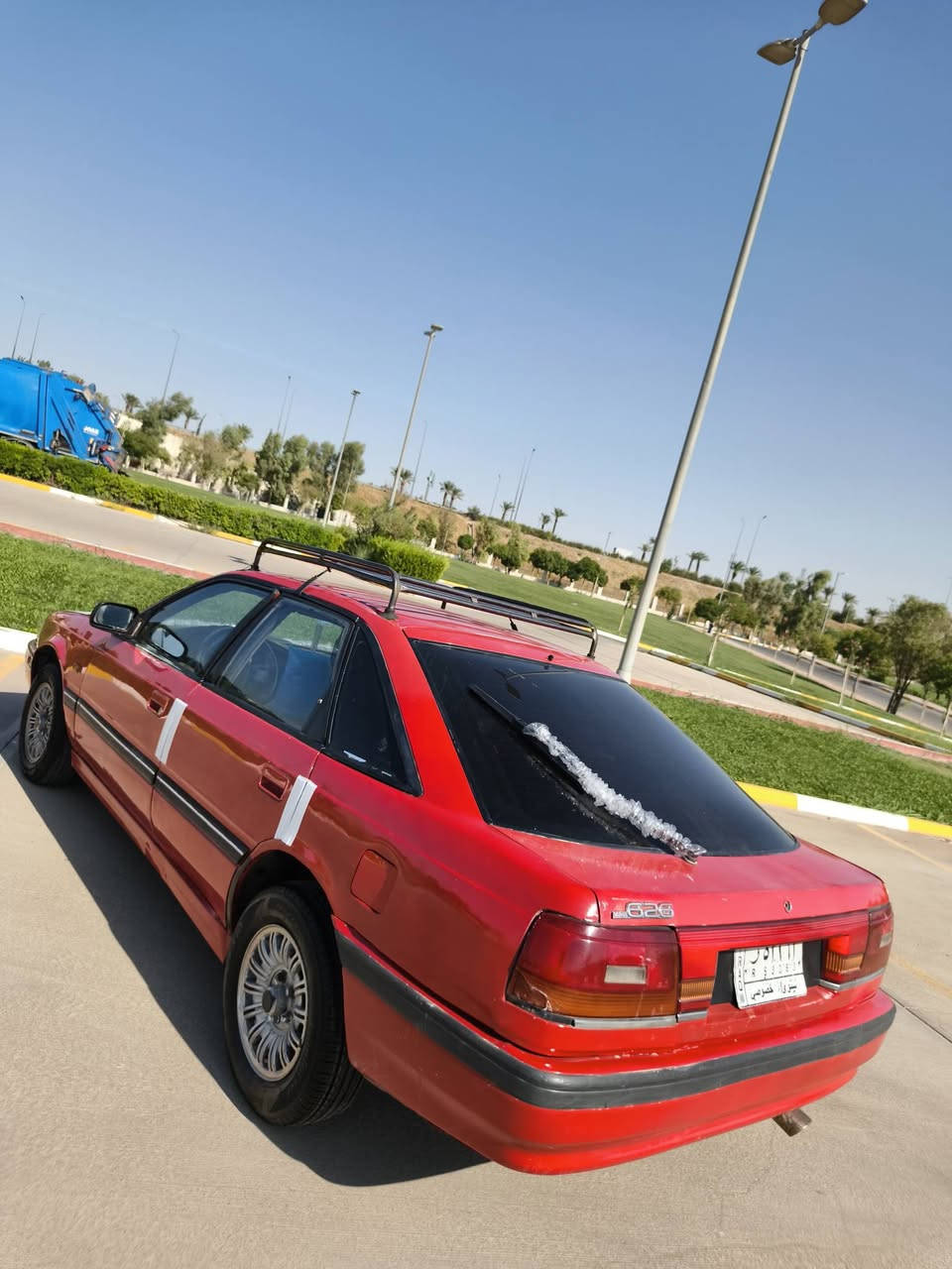 مازده ٦٢٦مه كينه هه شت و به خ سياره كه سه نه وي اسله وه كاله ي له گه له به شه رتي حاسيبه سياره كه تازه مه كينه يكي ئه وروبي بؤ به ستراوه به شه رتي سه ت وه ستا سياره كه ليدراوي نييه تنها جاملخيكي دواوه ي توزيك ليدراوه ناو به تانه ي وه ك شوشه وايه سياره كه به شه رتي گيرو مه كينه و كاره بايه تى و ته قه و ره قه ايفروشم سياره كه زور توندو توله مسره في تيدا نييه  مالي دوسته تازه جوار تاي نوي بؤ به ستراوه
شوين هه ولير 
ژ. م ***********
سحرى ٢٣ وه ره قه و مجاليكي كه م
مازده ٦٢٦مه كينه هه شت و به خ سياره كه سه نه وي اسله وه كاله ي له گه له به شه رتي حاسيبه سياره كه تازه مه كينه يكي ئه وروبي بؤ به ستراوه به شه رتي سه ت وه ستا سياره كه ليدراوي نييه تنها جاملخيكي دواوه ي توزيك ليدراوه ناو به تانه ي وه ك شوشه وايه سياره كه به شه رتي گيرو مه كينه و كاره بايه تى و ته قه و ره قه ايفروشم سياره كه زور توندو توله مسره في تيدا نييه  مالي دوسته تازه جوار تاي نوي بؤ به ستراوه
