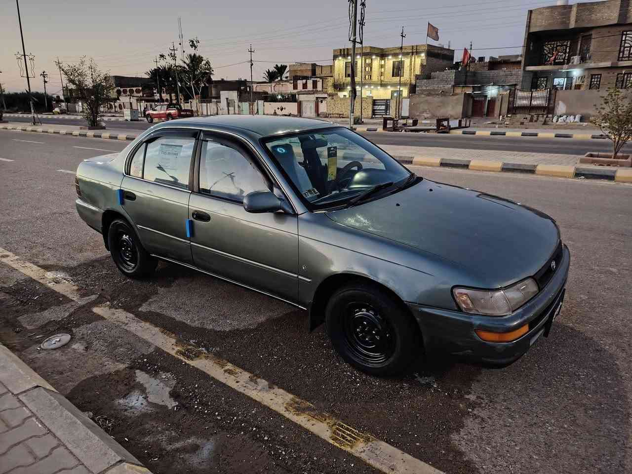 كورلا موديل ٩٣ تخم تاير حداديه جديده تبريد ثلج سنويه ل٢٧ تحويل مباشر رقم انكليزي سياره مال جناي نظيفه مكفوله من الضربه  مصبوغه جماليه العنوان واسط السعر ٥٠ وبيه مجال للتواصل ***********
