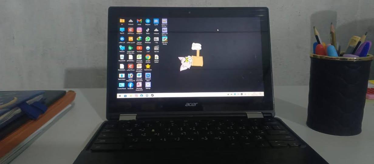 🔴 لمعالج انتل سيليرون
🔴نظام التشغيل ويندوز 
🔴منفذ شحنHDML_2USB_AUX_
🔴شاشة بدقه FHD
🔴ذاكرة عشوائيه4GB وذاكره تخزين64G
🔴شاشه12.6 لمس قلاب 360درجة 
السعر50وبيه مجال
رقم الهاتف ‪***********
