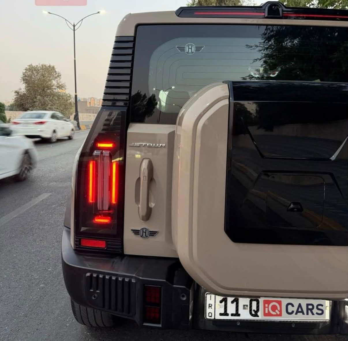 للبيع موديل 2025
ماشيه ٢٣ الف لاكجري جديده جدا 
للاستفسار 
***********
