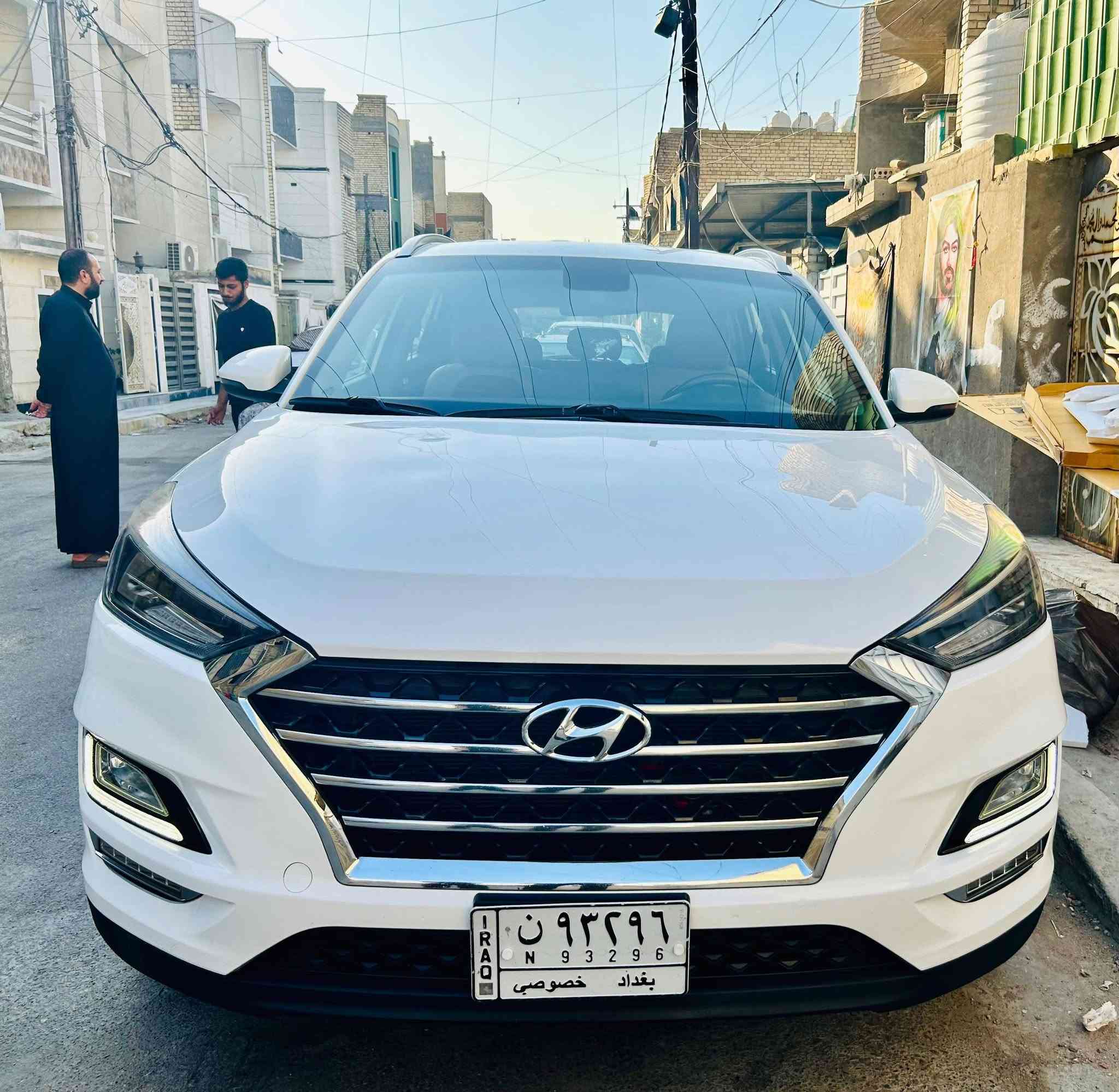 توسان ٢٠٢٠
خليجي 
سياره كفاله عامه عدا بارد بالجاملغ بسيط 
محرك ٢٠٠ 
ماشيه ٧٨ 
السياره فول عدا الفتحه 
المكان بغداد 
***********
السعر ١٩٠ وبيهه مجال
