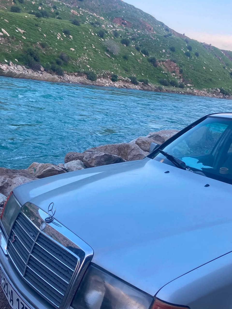 دب 87 محدث 91 مكينه فيفتي 3000
تبريد 
سنتر لوك
شاشه ايباد
سستم سماعات 
رقم سليمانيه جديد
هزه براد جدد تحويل ثاني يوم
السعر 48 وبيها مجال بسيط 
مكان السياره سليمانيه / دربنديخان 
واتساب ***********
