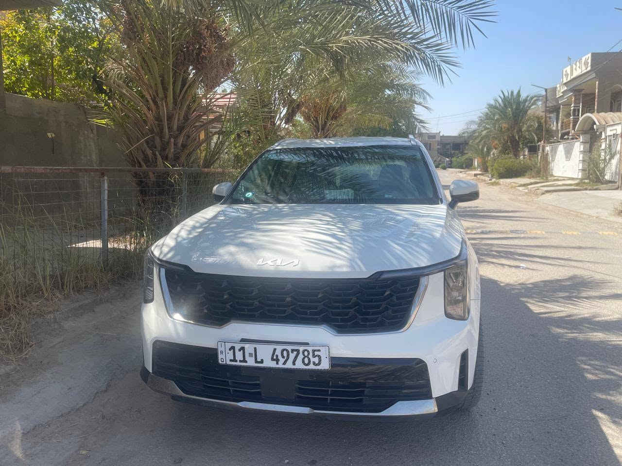 سورنتو موديل ٢٠٢٤ السيارة جديده ماشيه ١٧الف 
فول مواصفات ما عده الفتحه 
السعر ٢٩٨ بيها مجال 
المكان بابل اسكندريه 
***********
