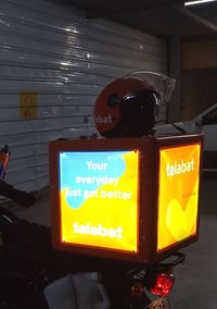 صندوك طلبات للبيع مع صندوق قماش داخل الصندوق صندوك نضيف +خوذه طلبات صي...