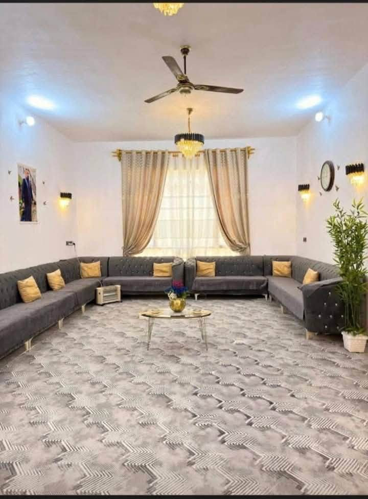 بيت للبيع بدؤانم البهراط المساحه 350البناء 250ؤ100حديقه المؤقع مميزقريب علشارع خمسين ؤقريب علشارع المكاتب بفرع الصيدليه الستفسارعل هاذا رقم***********
