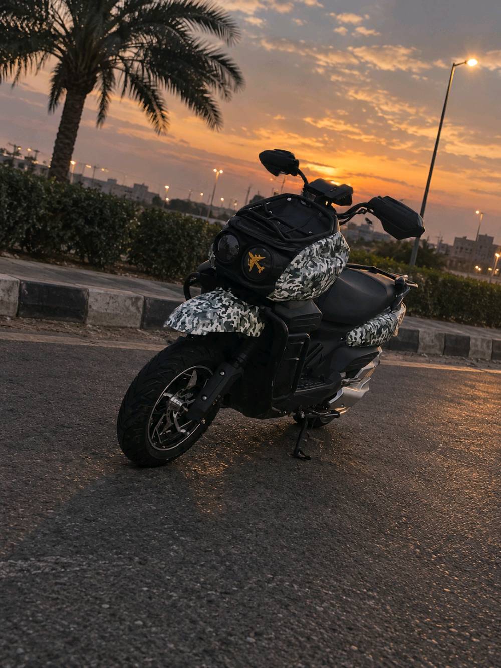 اباجي للبيع بيهة ملاحضات بلكفر لان مضروبة من هل جهة ئلي ماشر عليهة.بل احمر والبريك الامامي فاكس
الباقي كله بلادي ملف 3000
سرعتهة معروفة 
وكهربائيات كلهة.شغالة 
  مصارلهة.هواي من طالعة من معرض حسين عالمية 
سعرهة 850 
بطارياتهة يقرن 10ونص موشلة شحن.ونفحصت 
دراجة.بعدهي نضيفة
اباجي للبيع بيهة ملاحضات بلكفر لان مضروبة من هل جهة ئلي ماشر عليهة.بل احمر والبريك الامامي فاكس