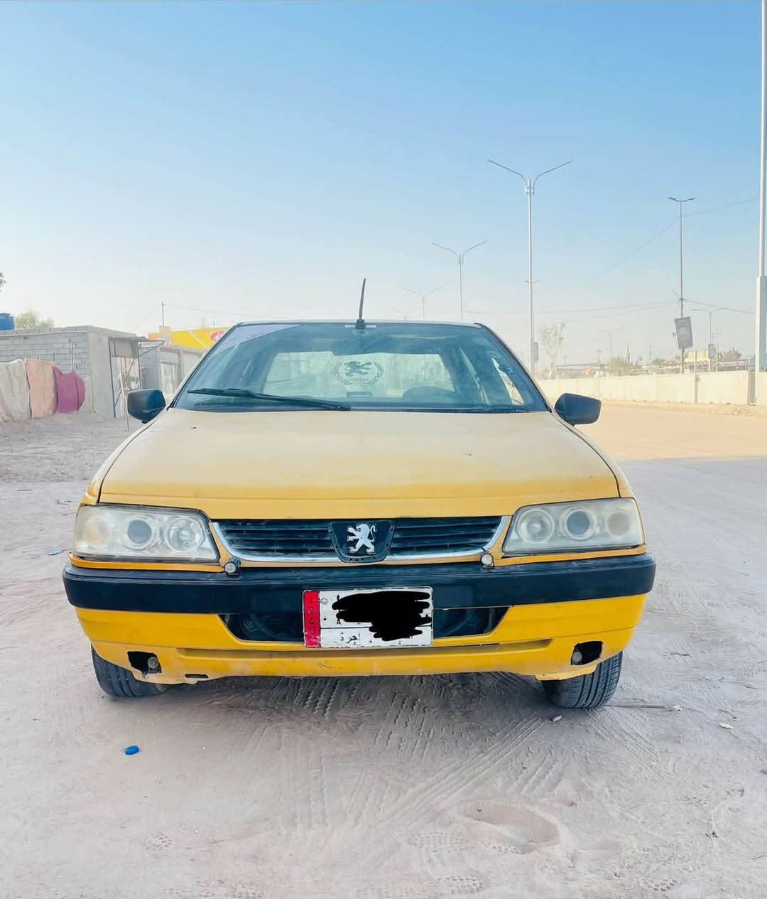بيجو 405 موديل2009 تحويل مباشر السعر19وبيه مجال  للأتصال ***********
مكينه وكير نضيفات كلش تخم تاير جديد حداديه مضيفه كهربائيات شغاله مشط وباور جدد  للأتصال ***********
