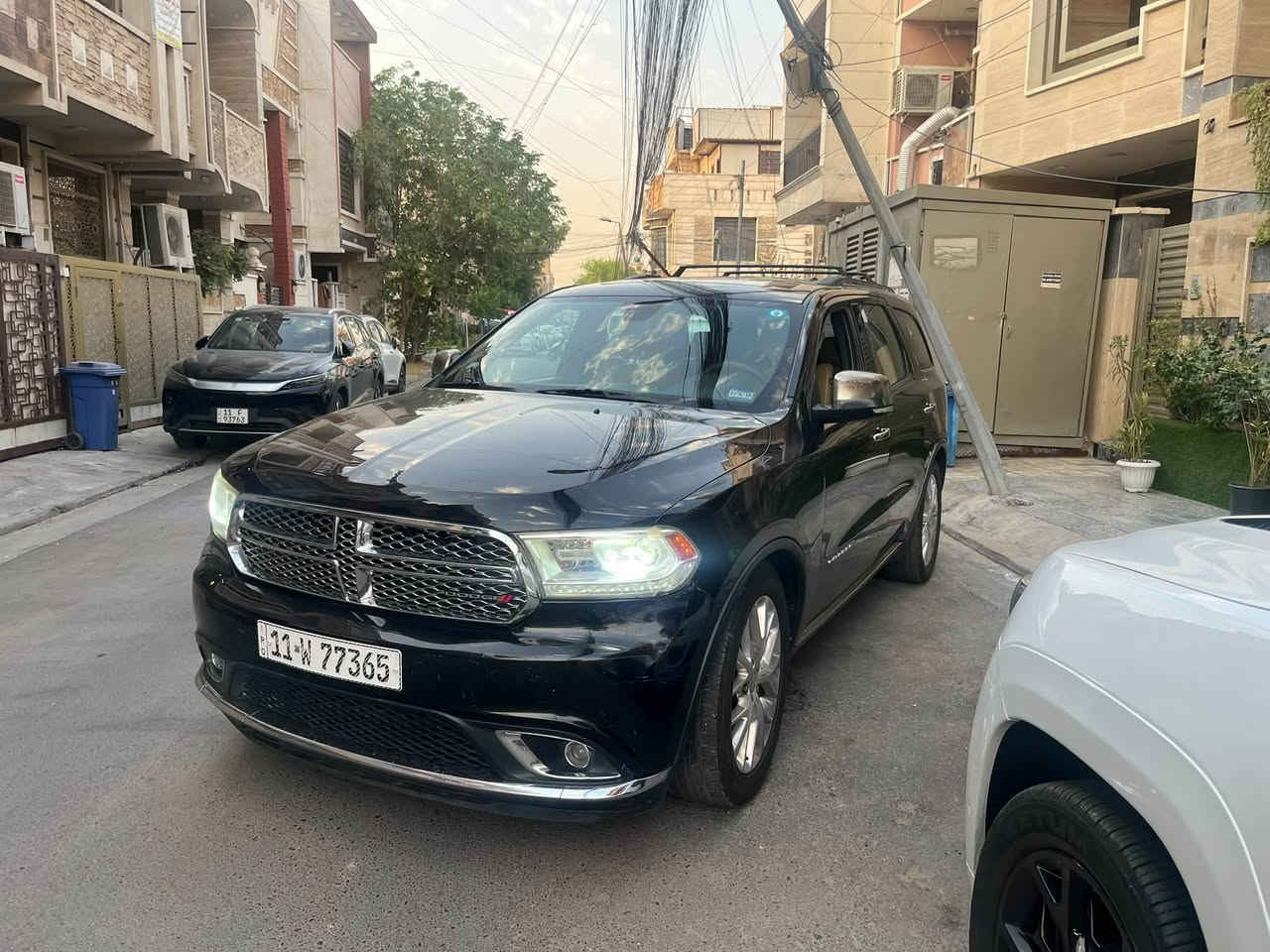 Dodge durango Citadel 2014 دوج دورنكو سيتاديل
بدون حادث كلين تايتل 

صبغ في قطعتين اثر طخه بسيطه كما موضح بالسونار

الباقي مكفول من الصبغ و التبديل 

( لغد شاصي مكفول و جميع الايرباكات سليمه )

المواصفات اعلى فئه 1/1 Citadel VIP :

- محرك ٦ سلندر / 3600

- فتحة سقف سلايد SunRoof

- صندوق كهرباء

- بصمة تشغيل + ابواب 

- شاشة كبيرة  

- داخل بيجي

- كشنات كهرباء + جلد 

- كشنات تدفئه + تبريد 

- ٧ راكب + جميع الكشنات كهرباء

- ستيرن كهرباء + تدفئه

- اشارة بالمري + قلاب + هيتر

- حساسات اصطفاف

- تبريد ثلاث قطع / تحكم خلفي

- سستم نيكلات بلادي 

- ويل كروم حجم 20 بلادي

- شفتات ستيرن تبترونك

ترايها يخبل و بالواقع شكلها احلى من الصور

رقم بغداد الجديد سنويه و هزه جدد 

عنواني بغداد / الاعظمية 

للاستفسار التواصل على الخاص او اتصال 

***********
