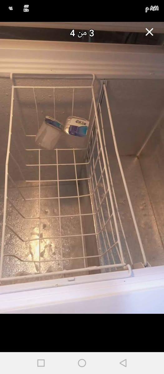 مجمدة حجم وسط سعر 250
مجمدة حجم 10 سعر 150
استفسار واتساب ☎️*********** بغداد, العراق

نص مكتوب في الصور:
- 1 من 4
- 3 من 4
- 4 من 4