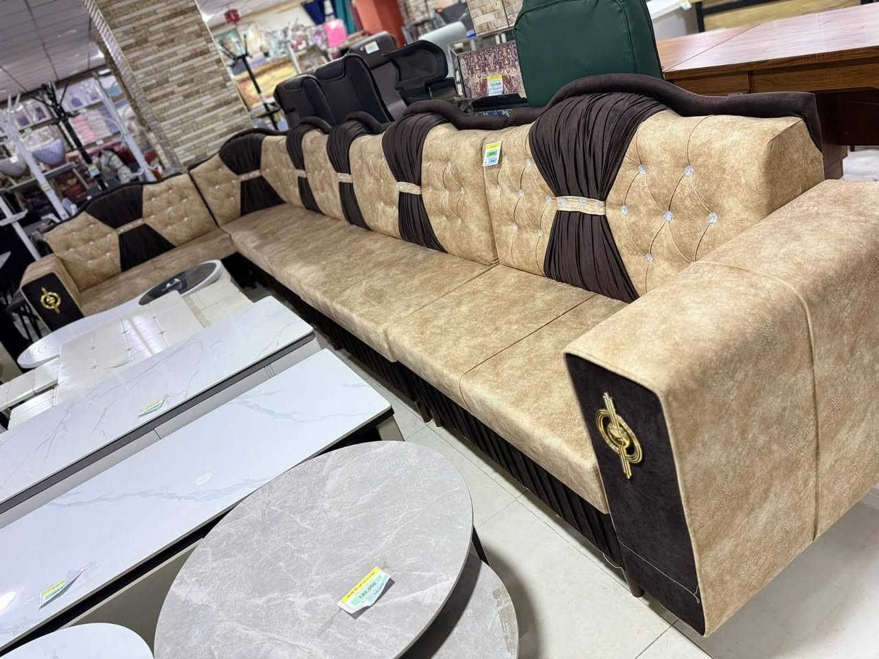 ديوان تركي • اسفنج عراقي ثقيل • اخشاب اسبانية