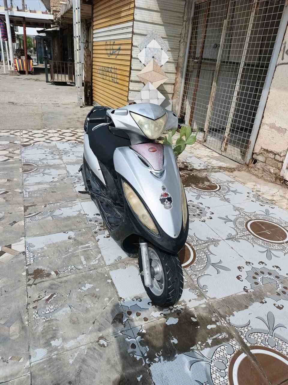 جي فور • ياباني • سلف
