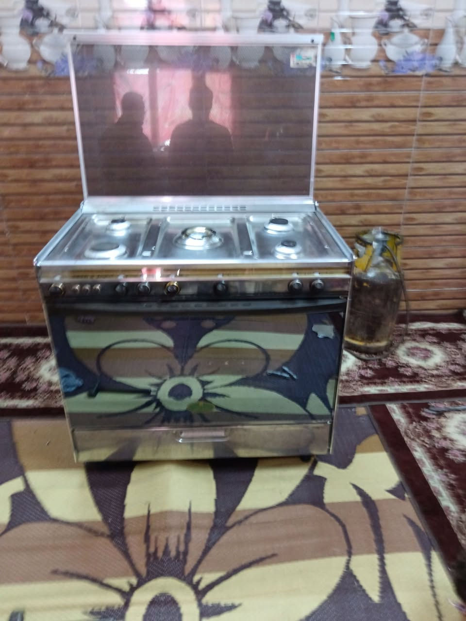 السلام عليكم صيانه كافه انوع الطبابيخ موقعي اي مكان داخل كركوك اي استفسار الاتصال على الرقم ***********
***********
