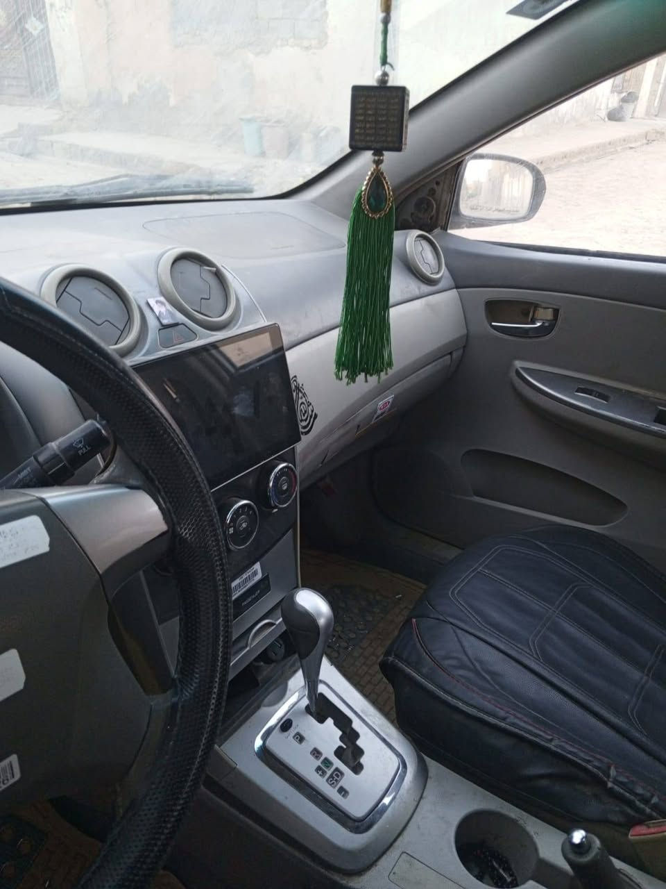 بي واي دي G3 2013كير ومحرك كورلا اوتماتيك تبريد منظومة جديدة ثلج محرك جديد كير جديد تخم تاير جديد السعر 45 و بيهة مجال بس شرط التحويل يعني تشتري وثاني يوم تحول تكتب بالمكاتبة رقم واسط مشروع وطني 
العنوان بغداد النهروان 
***********
