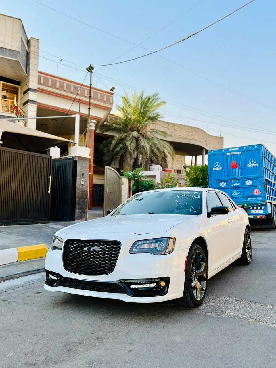 أوباما كلايسلر
دخول جديد كتاب ضباط رقم بغداد 
تحويل مباشر 
موديل 2020
ماشيه 47
دخول ذكي 
تحكمات ستيرن 
مثبت سرعة 
شاشه كار بلي 
فئه تورنك 
الحادث : فقط بارد بلبنيد ويرباك راجع سستم 
مكان بغداد 
سعر خاص 
***********
