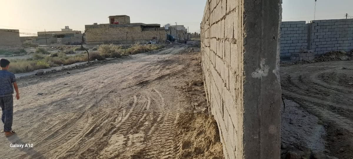 قطعه زراعي للبيع
مساحه 800 متر 

حي الجوادين فرع المدرسه الصينيه 

محدده بسياج بلوك 

كافه الخدمات متوفر كهرباء ماي مجاري 

سعر 38 وبيه مجال للشراي 

لاستفسار والتواصل خاص او على الارقام لتاليه

منتظر حازم :  ***********

نستقبل كافه العروض الطابو والزراعي بيع وشراء في جميع مناطق سوك الشيوخ في مكتب الأمير للعقار  حي الجوادين قرب الصيدليه مباشرتا

نص مكتوب في الصور:
- Galaxy A12