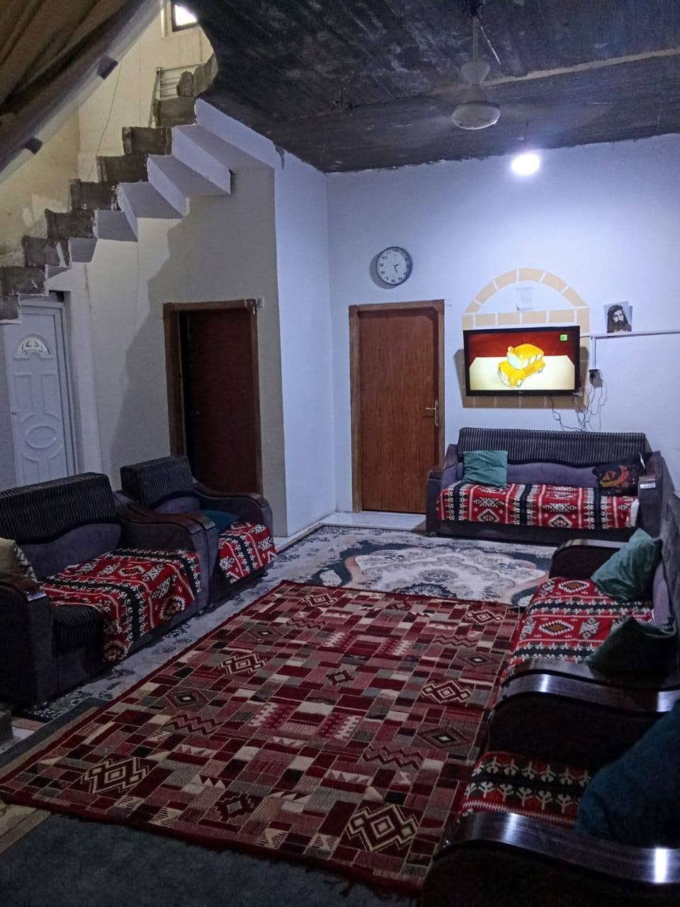 أبو الخصيب الوسطي • وقف سني • ٣٠٠م