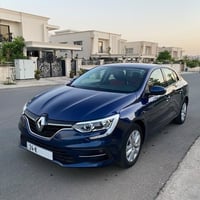للبيع رينو ميگان 2023  محرك 1600 تنفس طبيعي  ماشية 29.000 كيلو متر  ال...