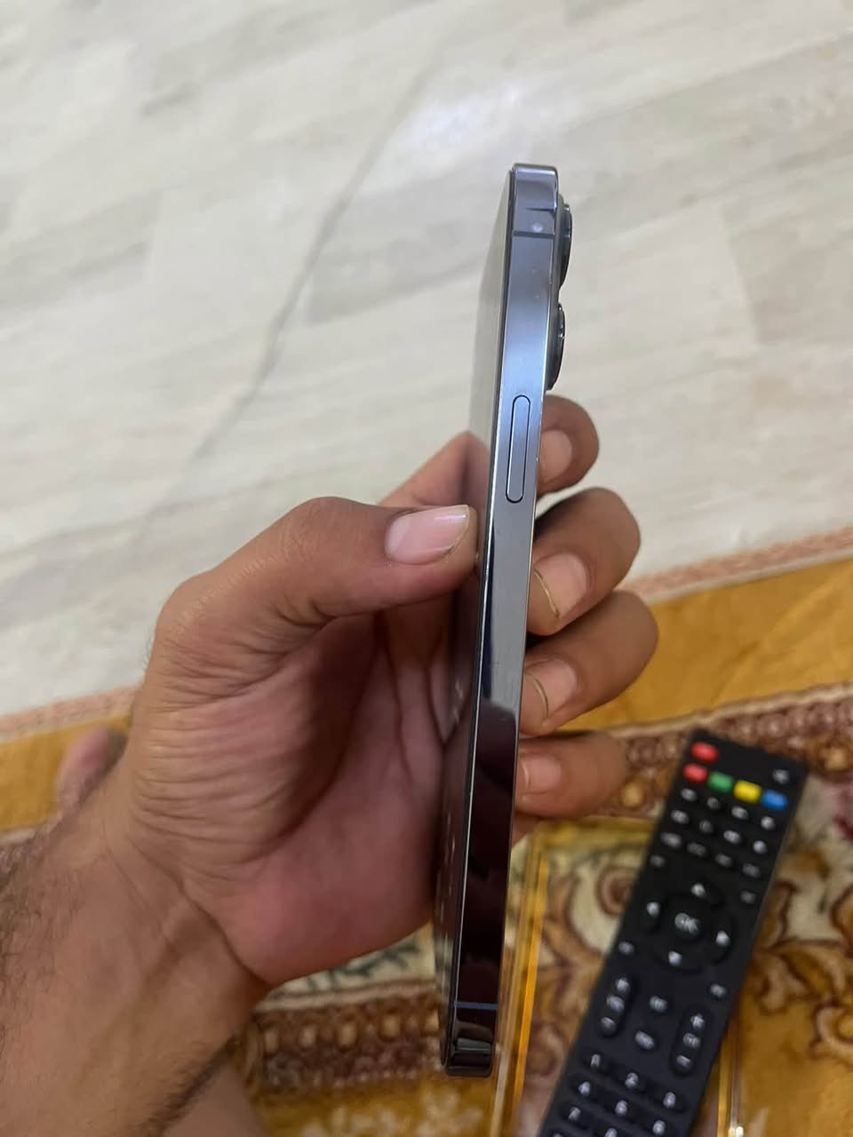 13 pro max
شرق اوسط AHA 
بطاريه ٨٢ مستعمل مال تفصيخ 
فيس ايدي متوقف تحديث 
البقيه كله مكفول من الالف للياء 
مراوس  شعندك نزل  
نضافه 💯 
بغداد مشروع الوحده بسمايه

نص مكتوب في الصور:
- ٢:٠٤
- البطارية
- سجل الإصلاح
- الجزء
- الحالة
- مستعملة
- معرفة المزيد حول إصلاح البطارية...
- ٦٣
- بصمة الوجه
- مشكلة في بصمة الوجه
- هناك مشكلة في قدرة iPhone على استخدام بصمة الوجه.
- معرفة المزيد حول قطع الغيار والإصلاحات...