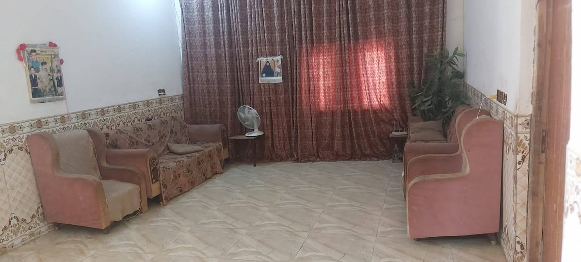 بيت  زراعي البيع  بحي شراد يم البدعه بحي الحرار البناء بلوك مساحته 240
تصال عل هاذا الرقم***********
