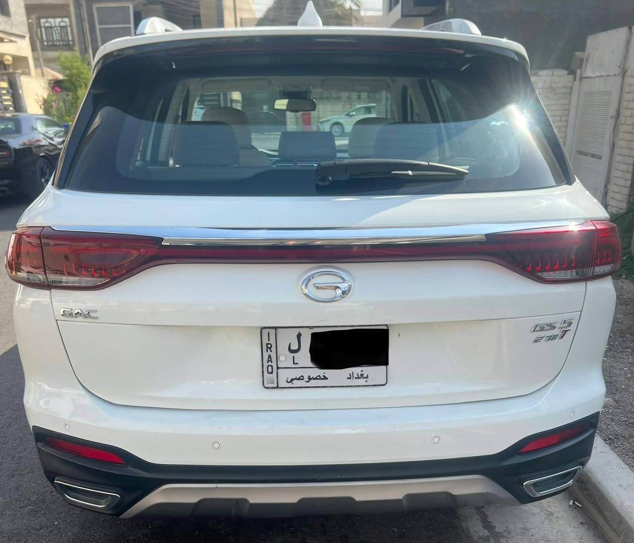 جي اي سي / GAC GS5 للبيع 
موديل 2021 
ماشية 77 الف 
محرك 1500 توربو 
رقم بغداد بأسمي 
#السعر 14,500 الف دولار وبيها مجال 
مكان السيارة / بغداد / نفق الشرطة 
للأستفسار
***********
