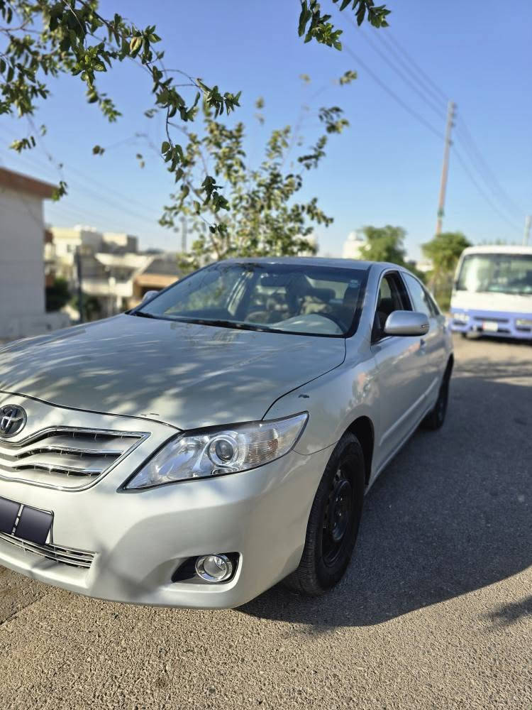 Toyota Camry GLX 2007
کامری مۆدێل 2007 ی خلیجی شکڵ گۆڕاو بۆ 2011 فوول مواسەفات GLX 
سلاید 
شاشە و کامێرە 
کوشن کارەبا 
چوار تایە و ویلی لۆکی لەسەرە 
گێڕ و مەکینە بە شەرت 
سەنەوی تا 2028 تازەیە 
حیزام بۆیاخ لەسەر کاڵبونەوە 
نرخ : 70 گەڵا و معامەلەیەکی کەم
شوێن : سلێمانی 
ژمارەی خاوەنی 
***********
_______________________
كامري موديل ٢٠٠٧ مواصفات GLX فول خليجي شكل مغير ل ٢٠١١ 
مواصفات : 
سلايد 
شاشة و كاميرة كواليتي HD
كشنات كهربائية
اربع ويلات و تايرات جديدات
شرط الكير و المحرك 
السنويه ل ٢٠٢٨ جديده 
حزام صبغ بدون حادث 
سعر : ٧٠ ورقه و شوية مجال 
مكان : السليمانية 
رقم صاحب السيارة 
*********** السليمانية, العراق
