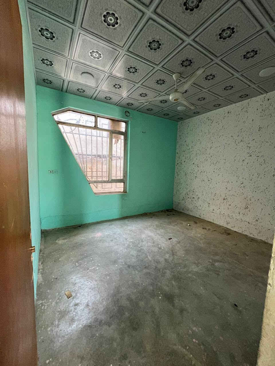 السلام عليكم بيت للبيع زراعي المساحة 200متر جاهز للسكن سعرو بلاش 33مليون وبي مجال بسيط بكاع نجم الجحيشي للاستفسار الاتصال بالرقم ***********

